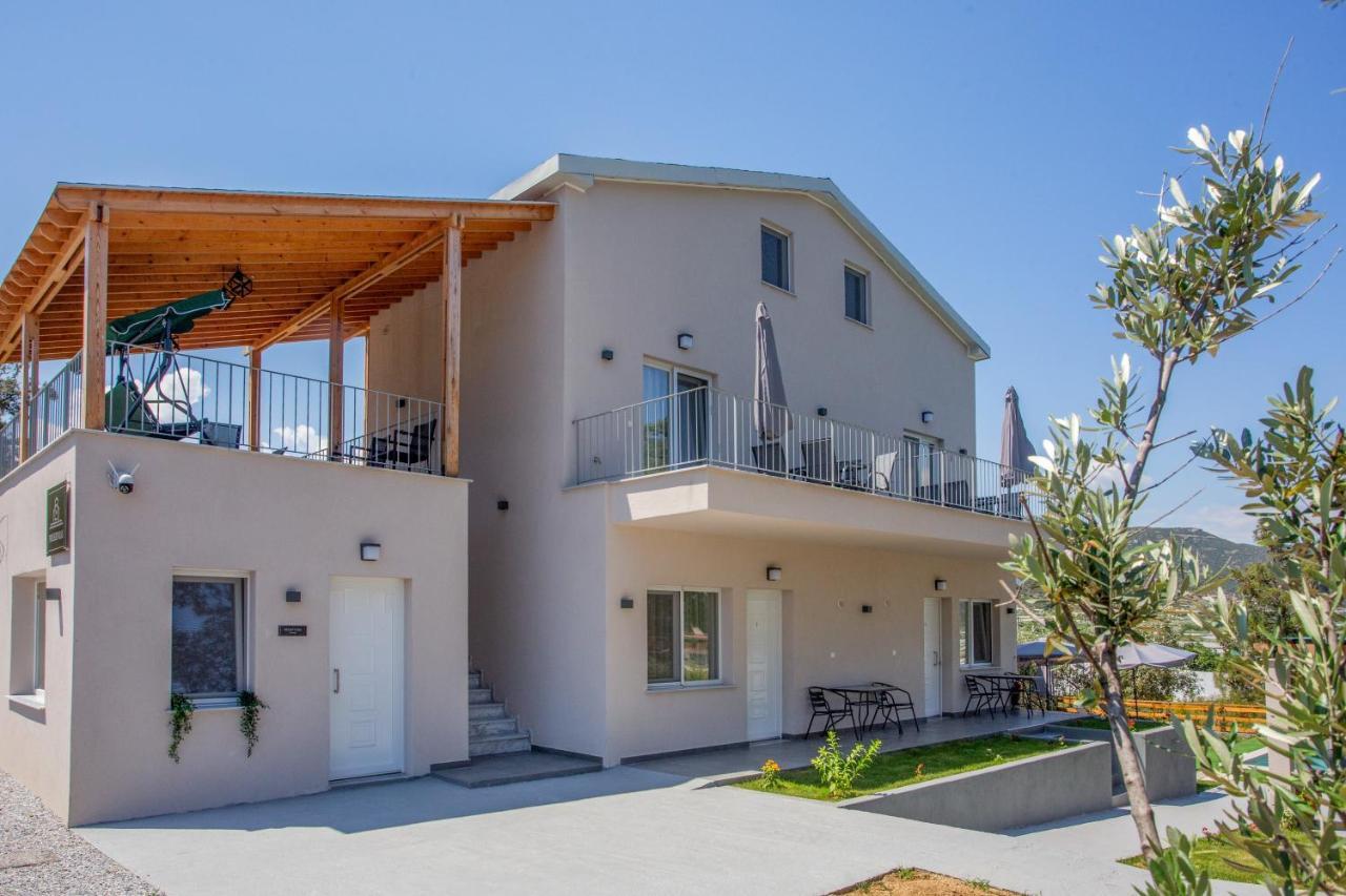 Privileged Villa Nea Peramos  Exterior photo