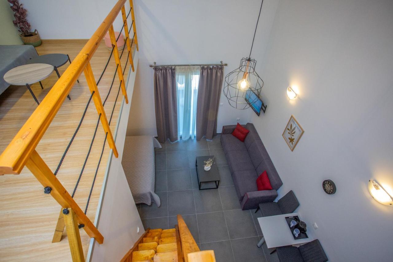 Privileged Villa Nea Peramos  Exterior photo