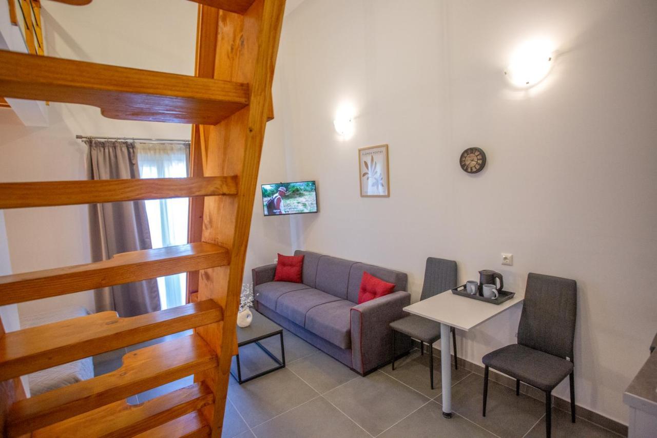 Privileged Villa Nea Peramos  Exterior photo